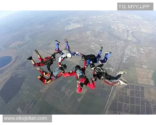 武汉极限运动队的中路突破与城市活力的完美结合探讨 武汉极限运动队的中路突破与城市活力的完美结合探讨